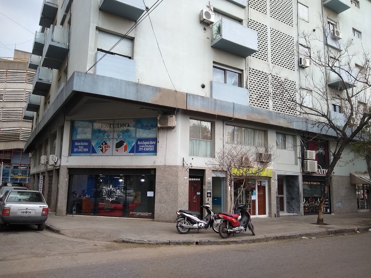 Edificio institucional y oficinas de Estudio Contable Martel en Saavedra 184, Bahía Blanca